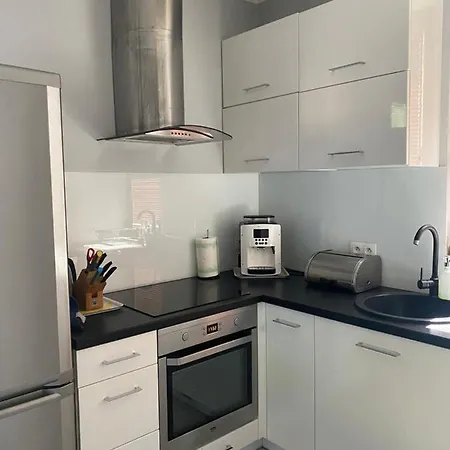 Hire House